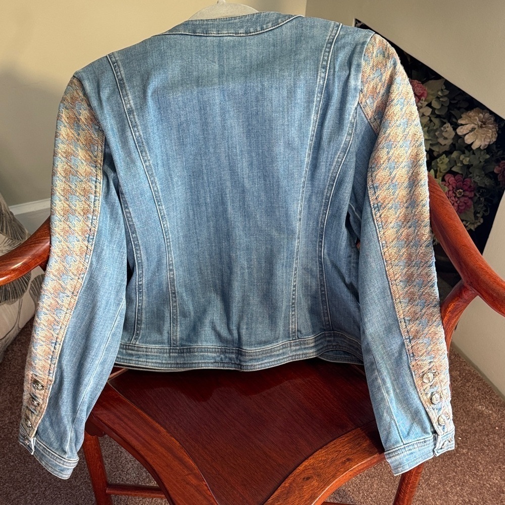 NWOT White House Black Market Blue and Tan Jean and Tweed Jacket - Picture 3 of 10